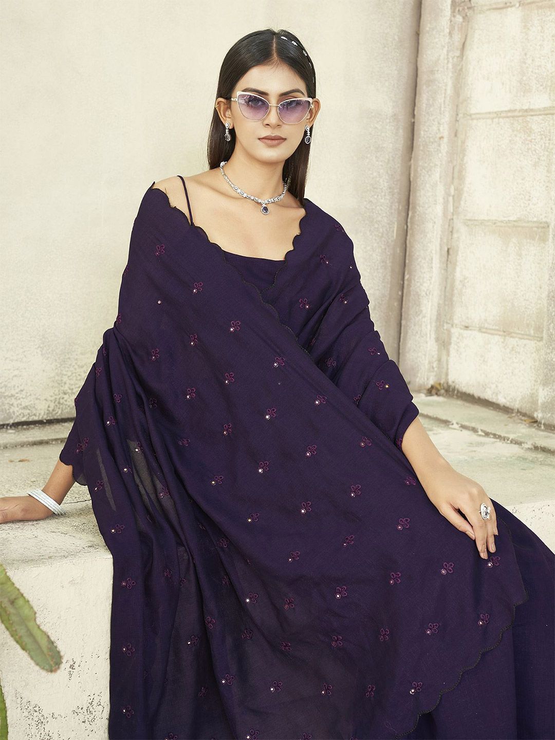Tikhi Imli Embroidered Mirror Work Saree