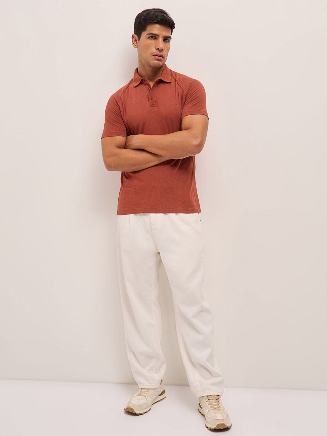 THE BEAR HOUSE Men Solid Polo Collar Pure Cotton T-shirt