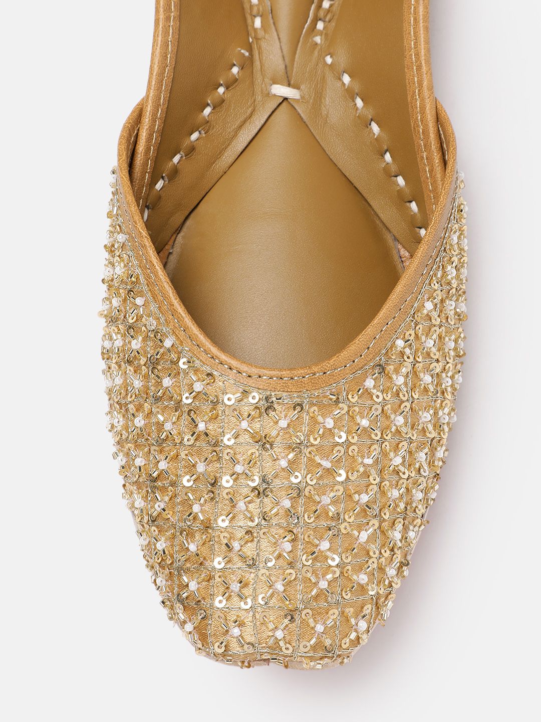 House of Pataudi Women Embellished Ethnic Mojaris