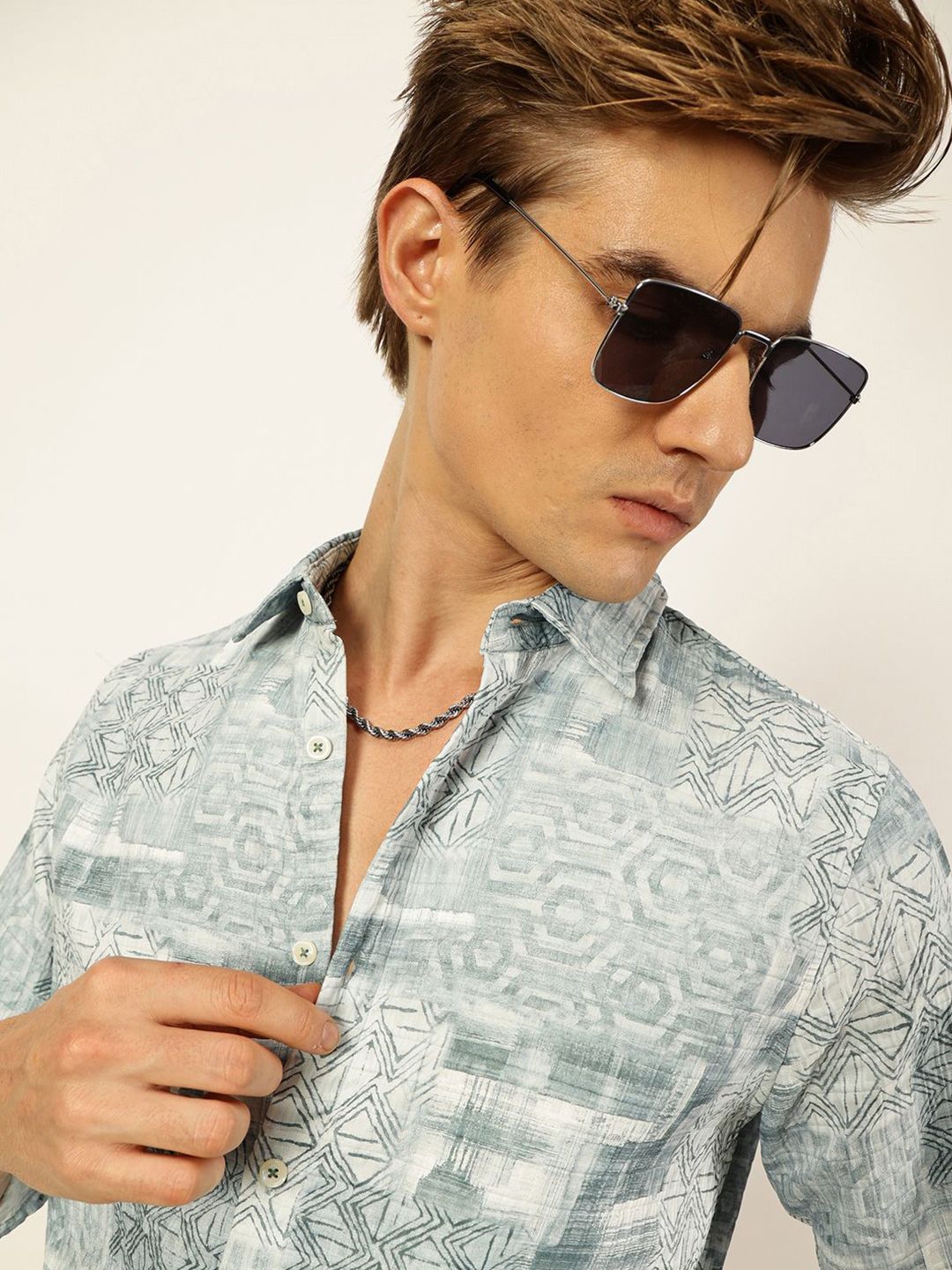 Thomas Scott Men Premium Slim Fit Opaque Printed Casual Shirt