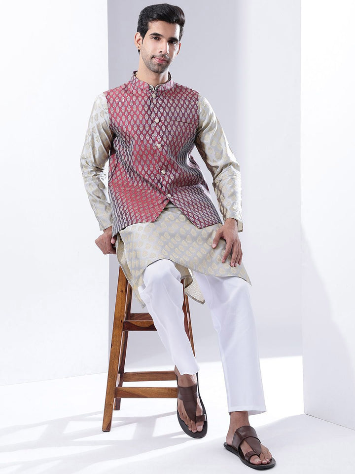 Anouk Men Ethnic Motifs Woven Design Kurta with Pyjama
