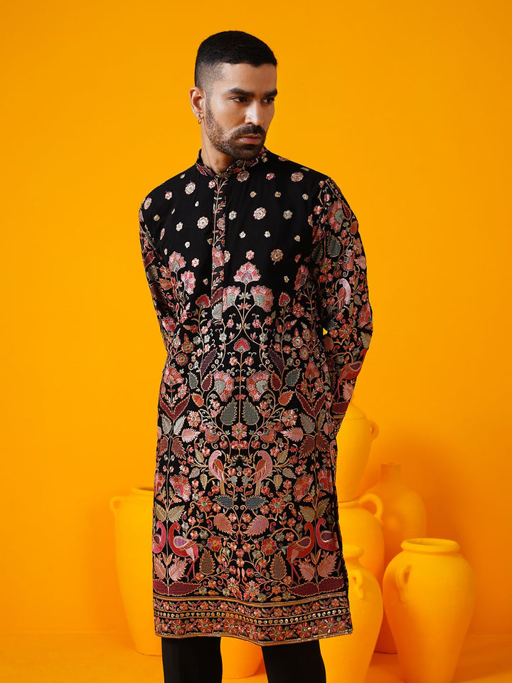 SOJANYA LUXE Kolar Mandarin Sulam Bunga Georgette Kurta Lurus Dengan Seluar