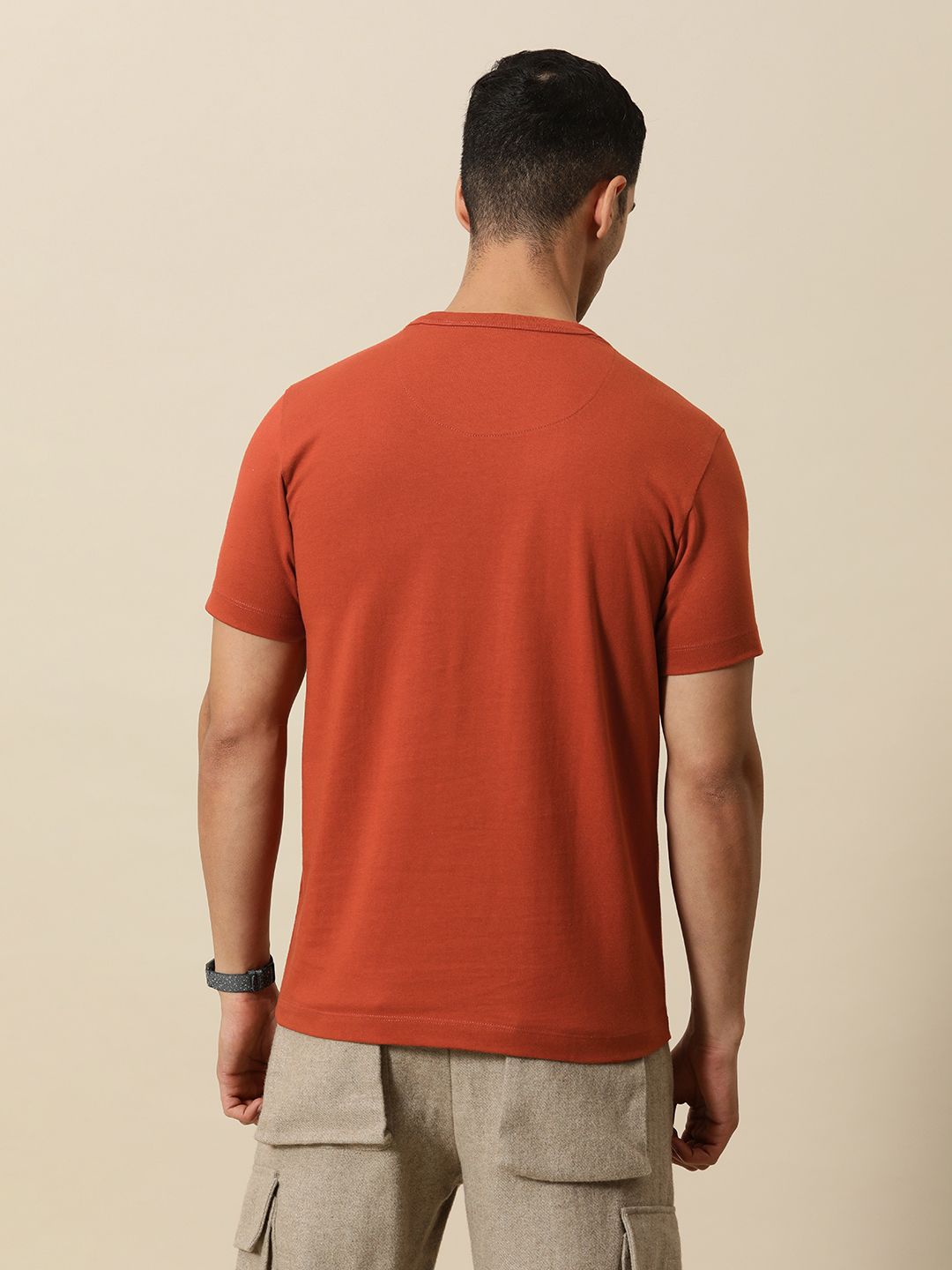 T-shirt Fit Leher Bowerbird Round Neck Bowerbird dengan buku nota