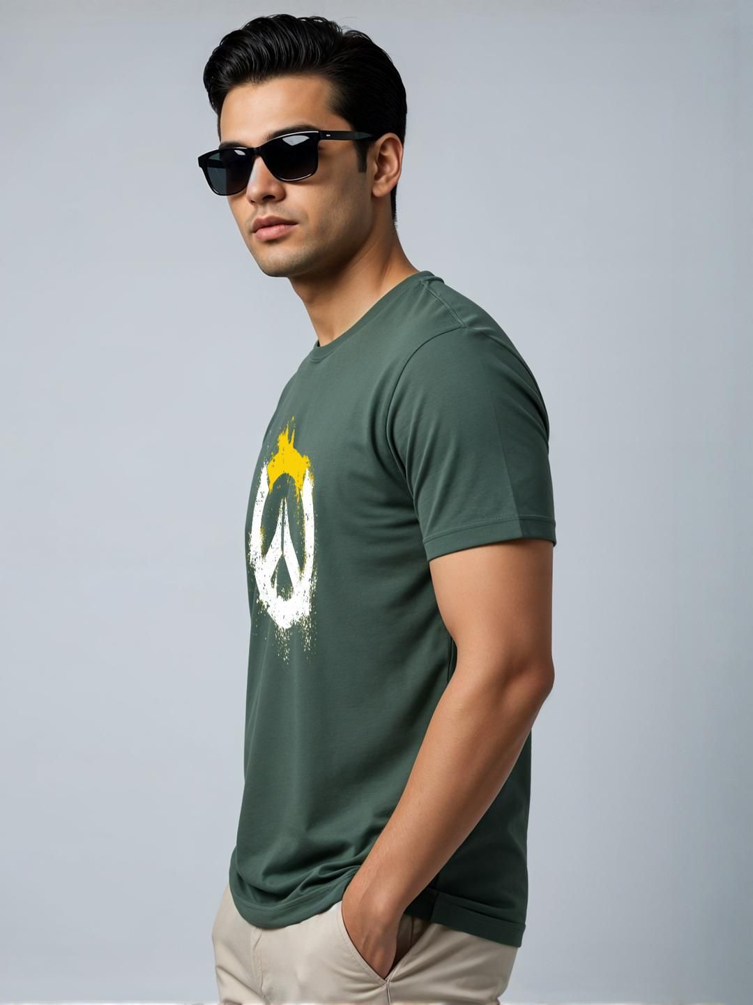 ADRO Men Green Tshirts