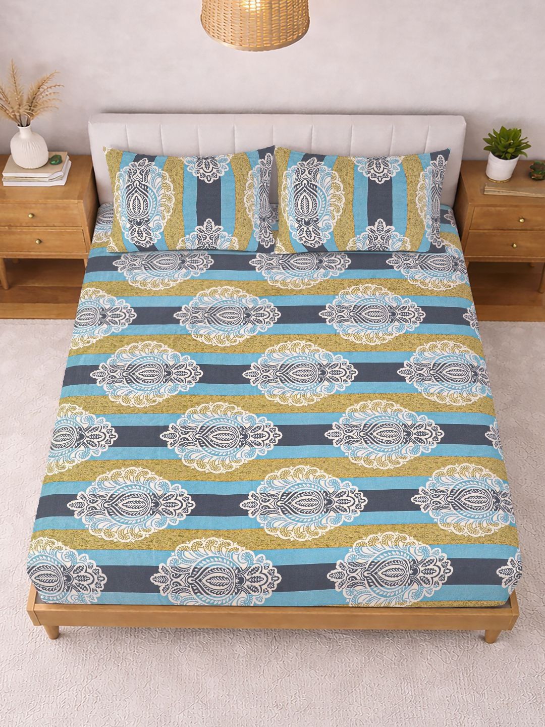 KLOTTHE Blue Floral Printed Cadar 300 TC Super King Fine