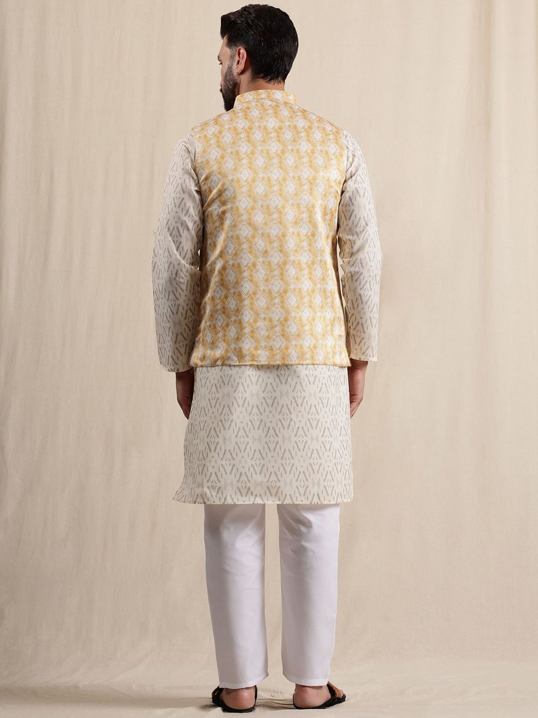 Kurta Lurus Bercetak Geometrik Anouk Dengan Piyama & Jaket Nehru