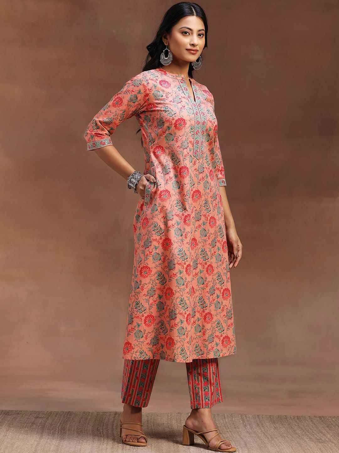 Libas Floral Printed Pure Cotton Kurta with Trousers & Dupatta