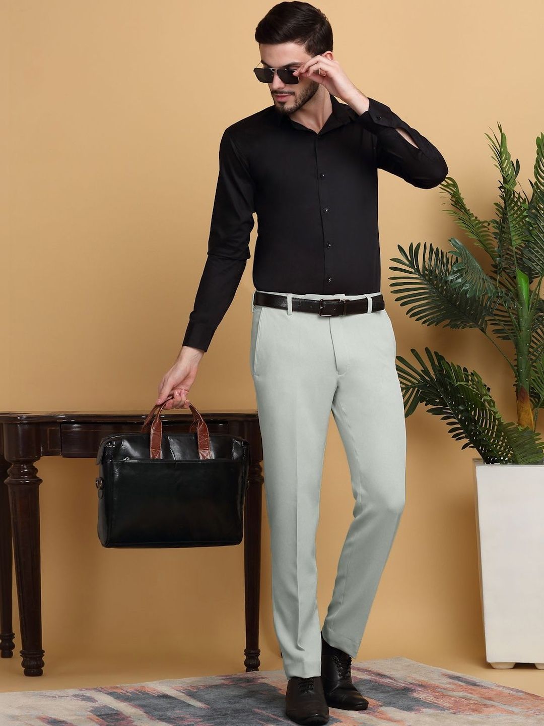 Moda Rapido Men Slim Fit Easy Wash Pleated Trousers