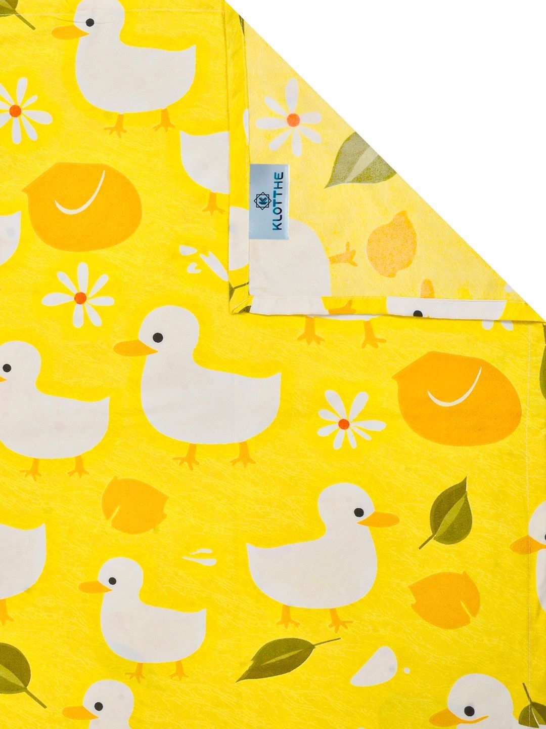 KLOTTHE Yellow & White Printed Flat 300 TC Double King Bedsheet With 2 Pillow Cover