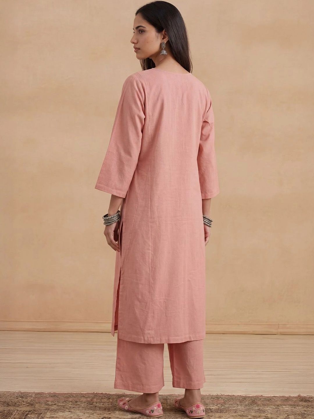 House of Chikankari Women Regular Chikankari Kurta with Trousers