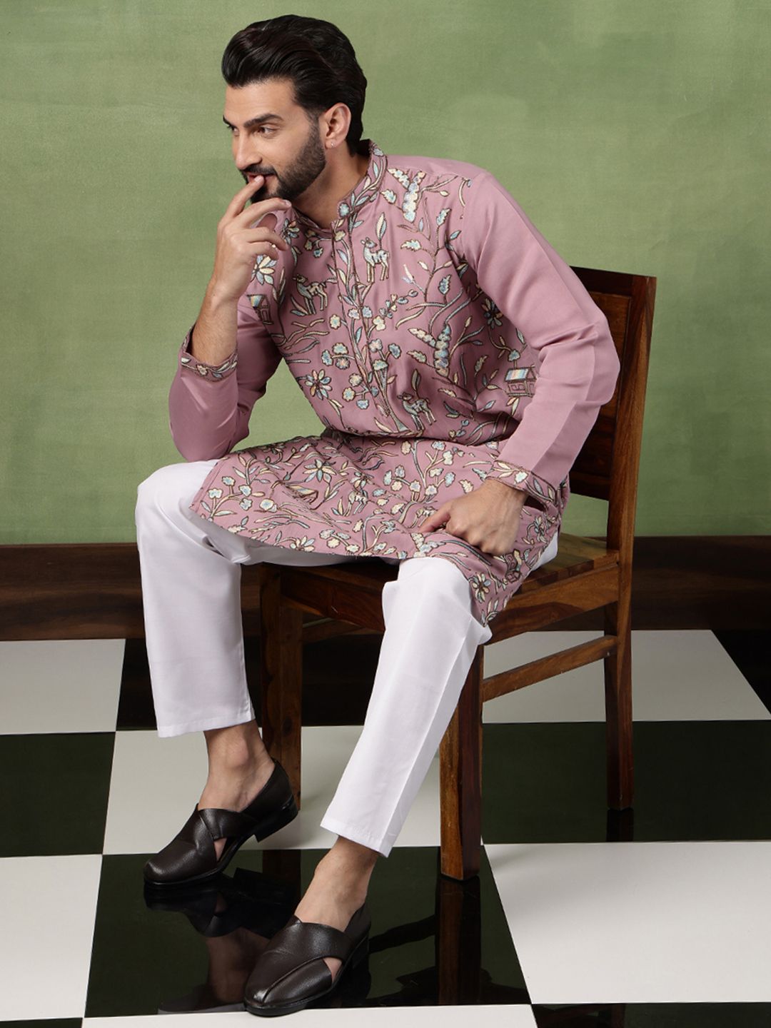 Anouk Men Embroidered Kurta