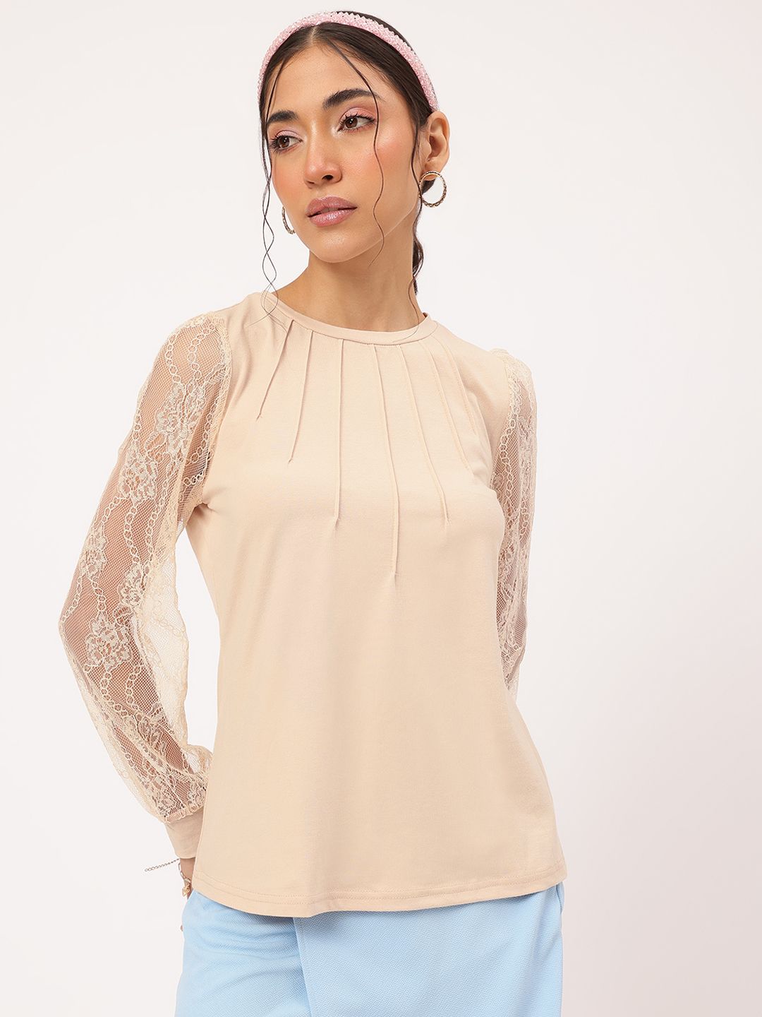 DressBerry Sleek Ascent Lace-Detail Top