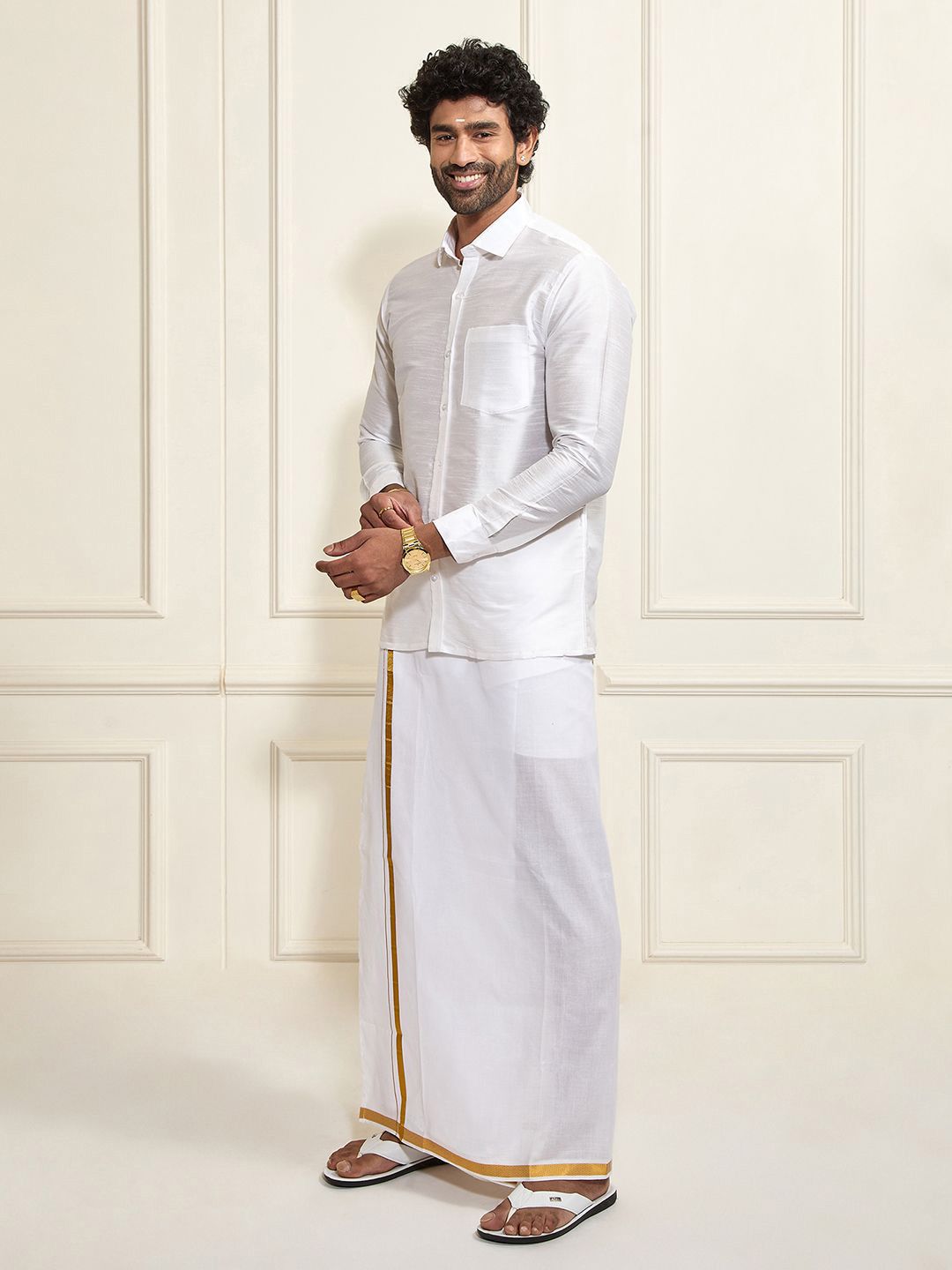 VASTRAMAY Shirt Collar Long Roll-Up Sleeves Shirt With Veshti