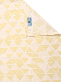KLOTTHE Yellow Geometric 300 TC King Bedsheet with 2 Pillow Covers