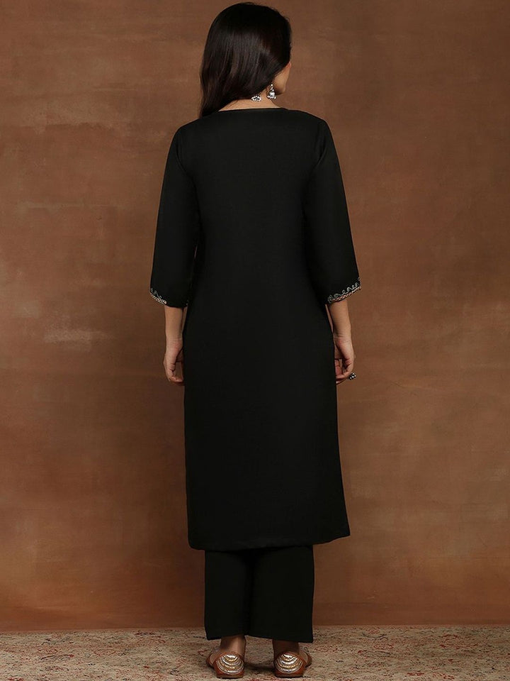 House of Chikankari Women Black Woolen Aari Sulam Set Kurta