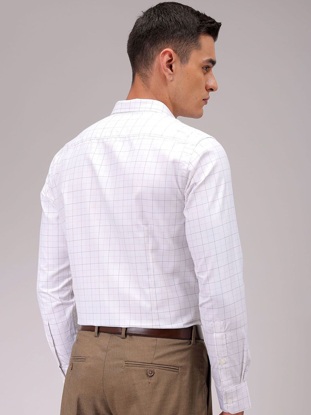 The Indian Garage Co. X Luxe Men Cutaway Collar Checked Slim Fit Formal Shirt