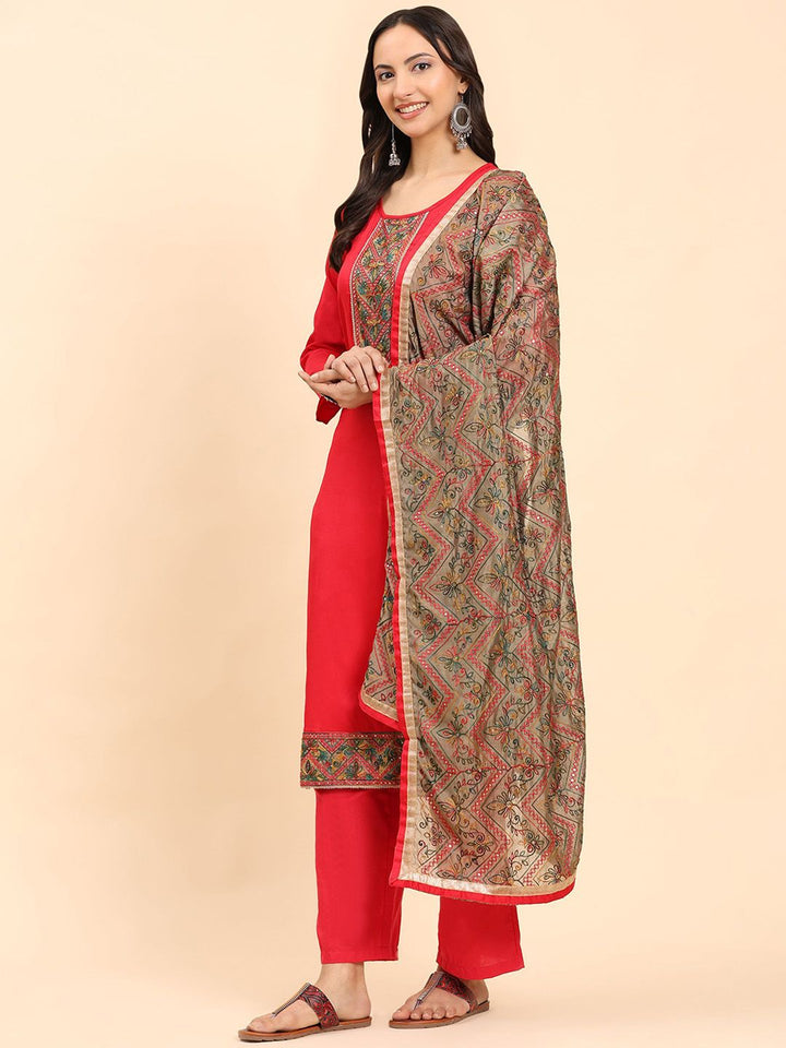 Mamicha Women Floral Yoke Design Thread Work Pure Cotton Kurta with Palazzo & Dupatta