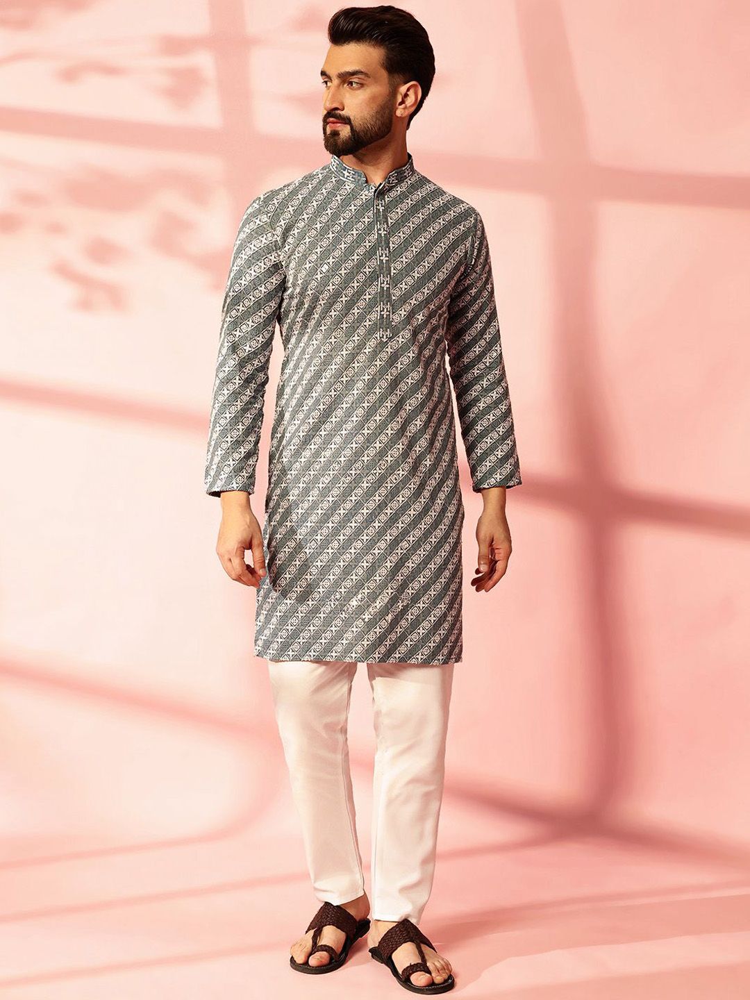 Anouk Men Embroidered Regular Sequinned Pure Cotton Kurta with Pyjamas