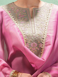 Vishudh Women Ethnic Motifs Embroidered Regular Thread Work Kurta with Trousers & With Dupatta