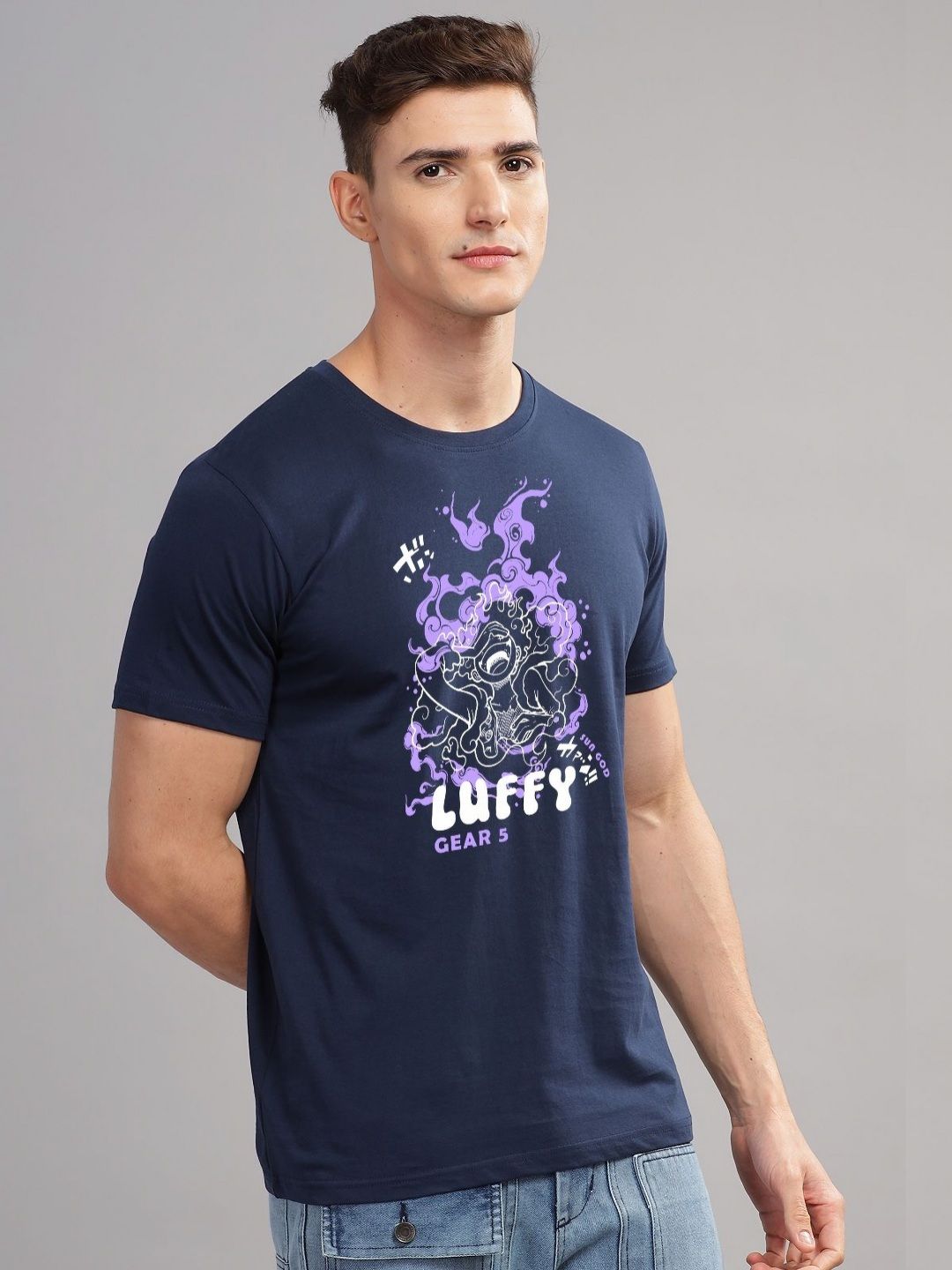 ADRO Men Typography Printed Pockets T-shirt