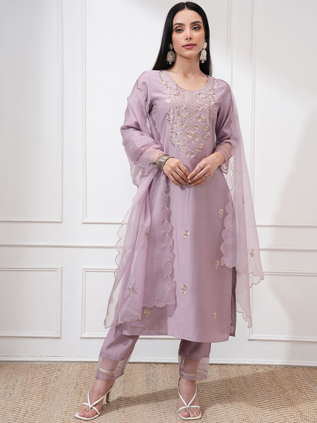 Vishudh Women Embroidered New Roman Kurta with Bottom and Nylon Organza Dupatta