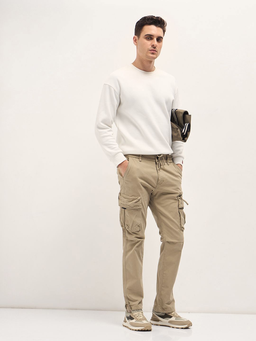 THE BEAR HOUSE Men Cotton Solid Regular Fit Cargo