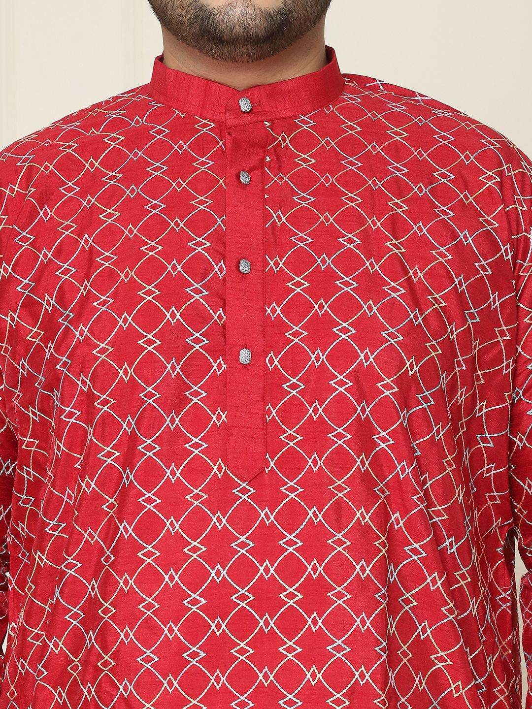 SOJANYA PLUS Kurta Lurus Kolar Mandarin Bersulam Geomtrik dengan Piyama