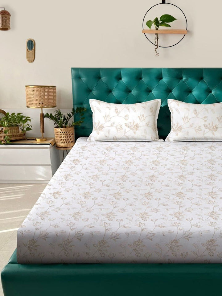 KLOTTHE White Floral Printed Fitted 400 TC Cotton Super King Bedsheet With 2 Pillow Covers