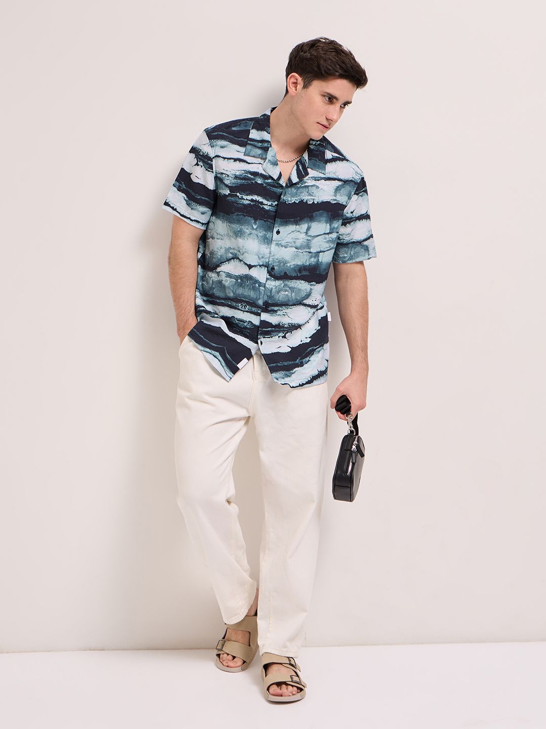 THE BEAR HOUSE Men Cuban Collar Abstract Printed Casual Shirt