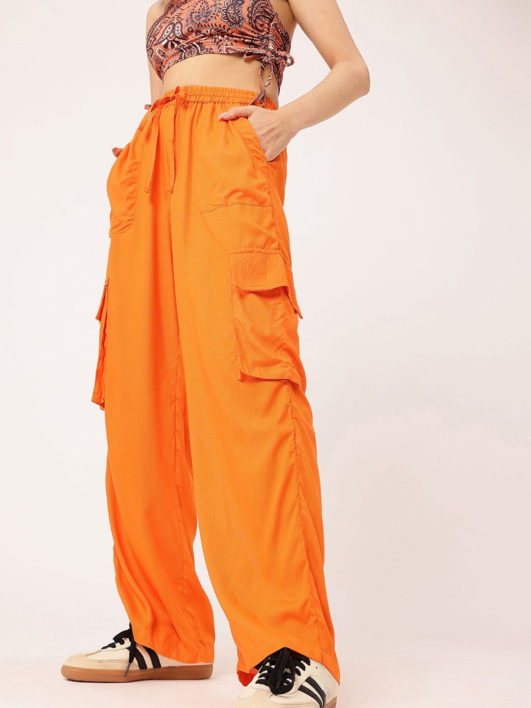 DressBerry Women Summer Pop Functional Minimalist Cargos