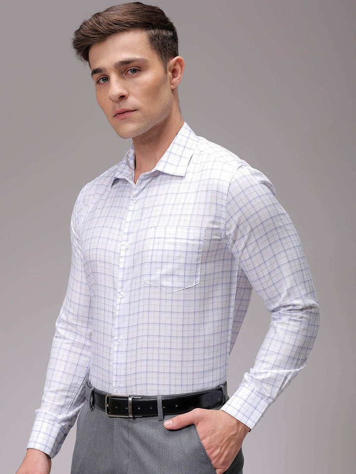The Indian Garage Co. X Luxe Men Slim Fit Multi Stripes Opaque Striped Formal Shirt