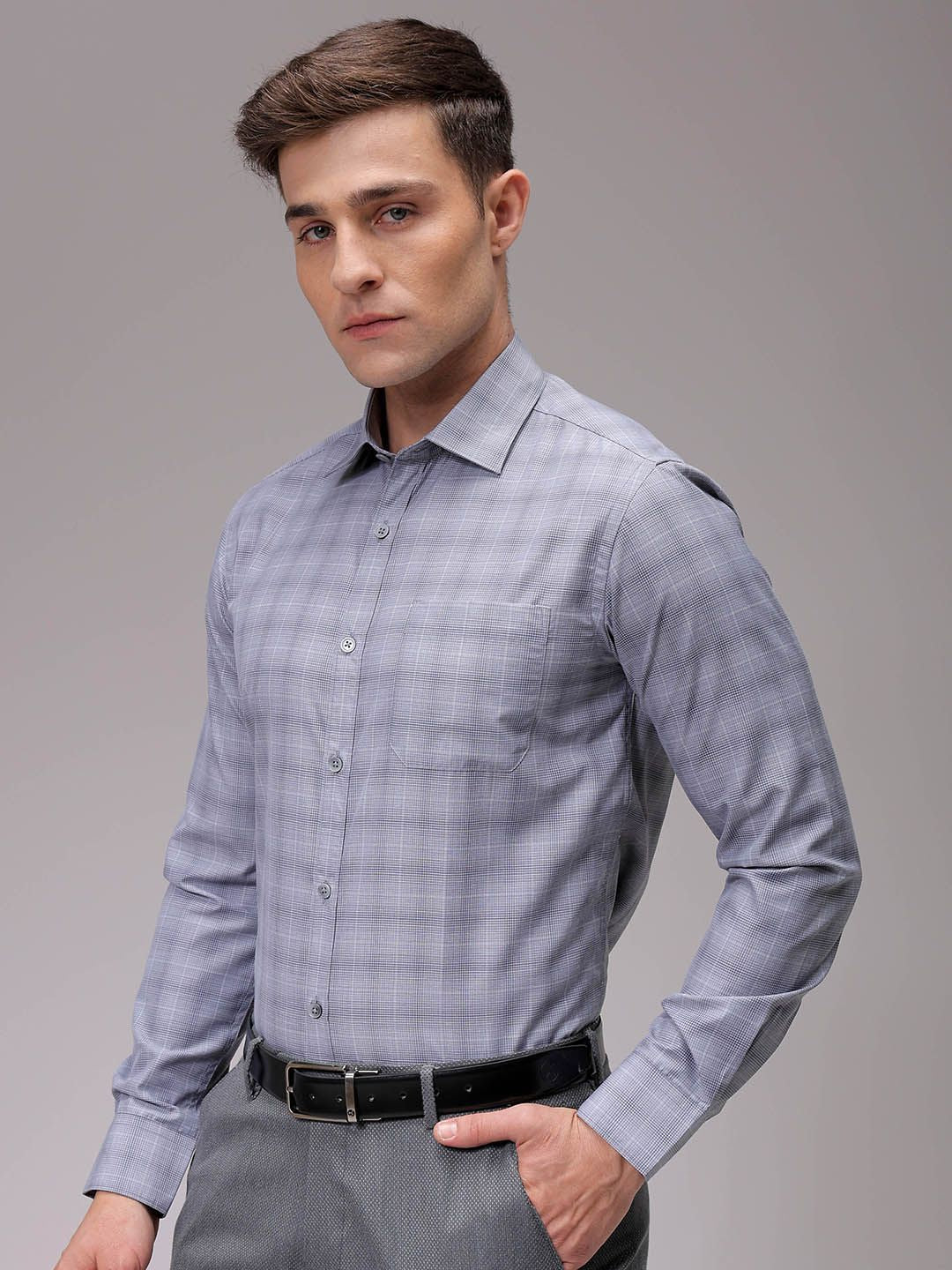 The Indian Garage Co. X Luxe Men Slim Fit Opaque Checked Formal Shirt