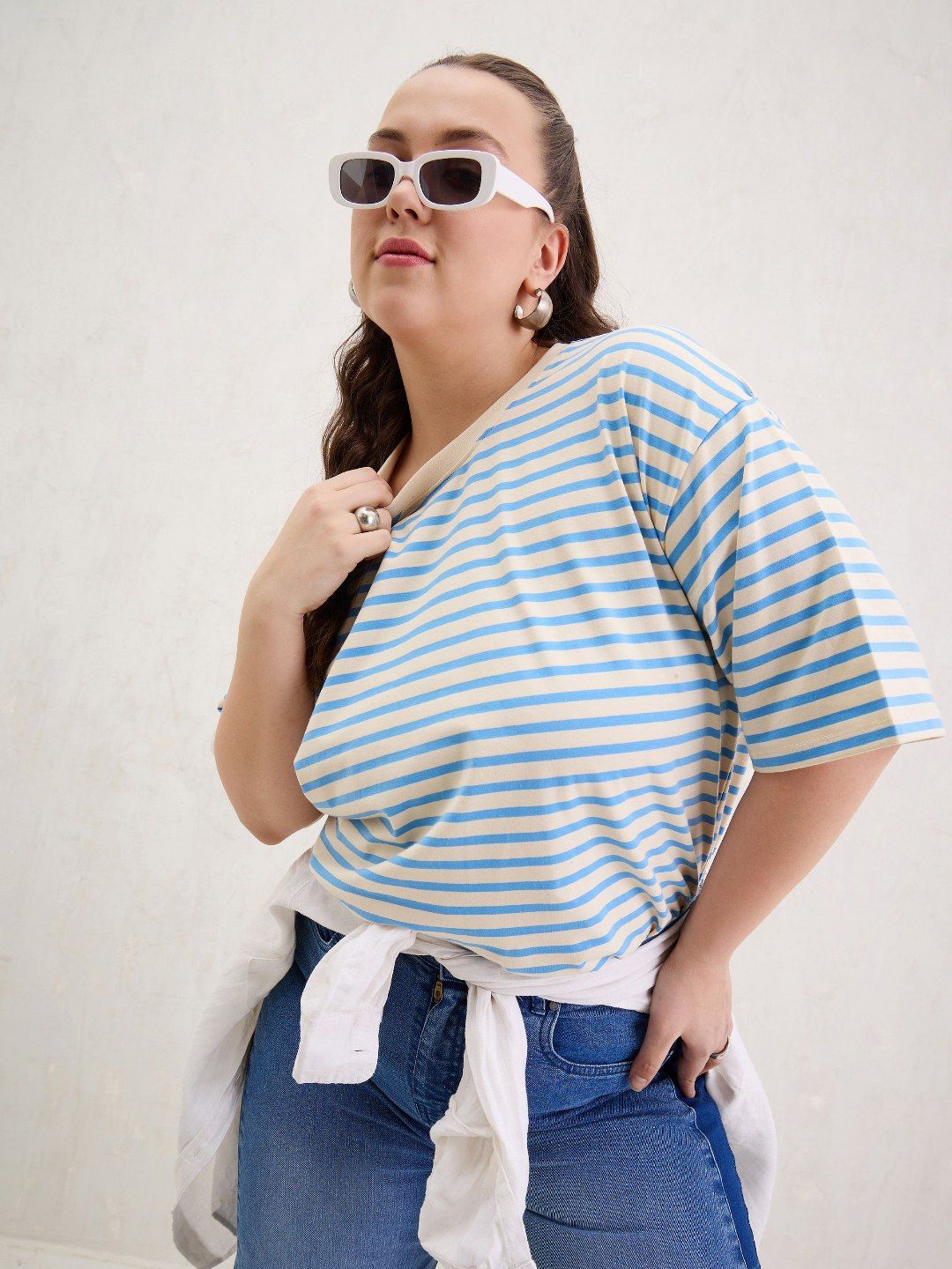 SASSAFRAS Curve Women Plus Size Striped Round Neck Relaxed Fit T-shirt