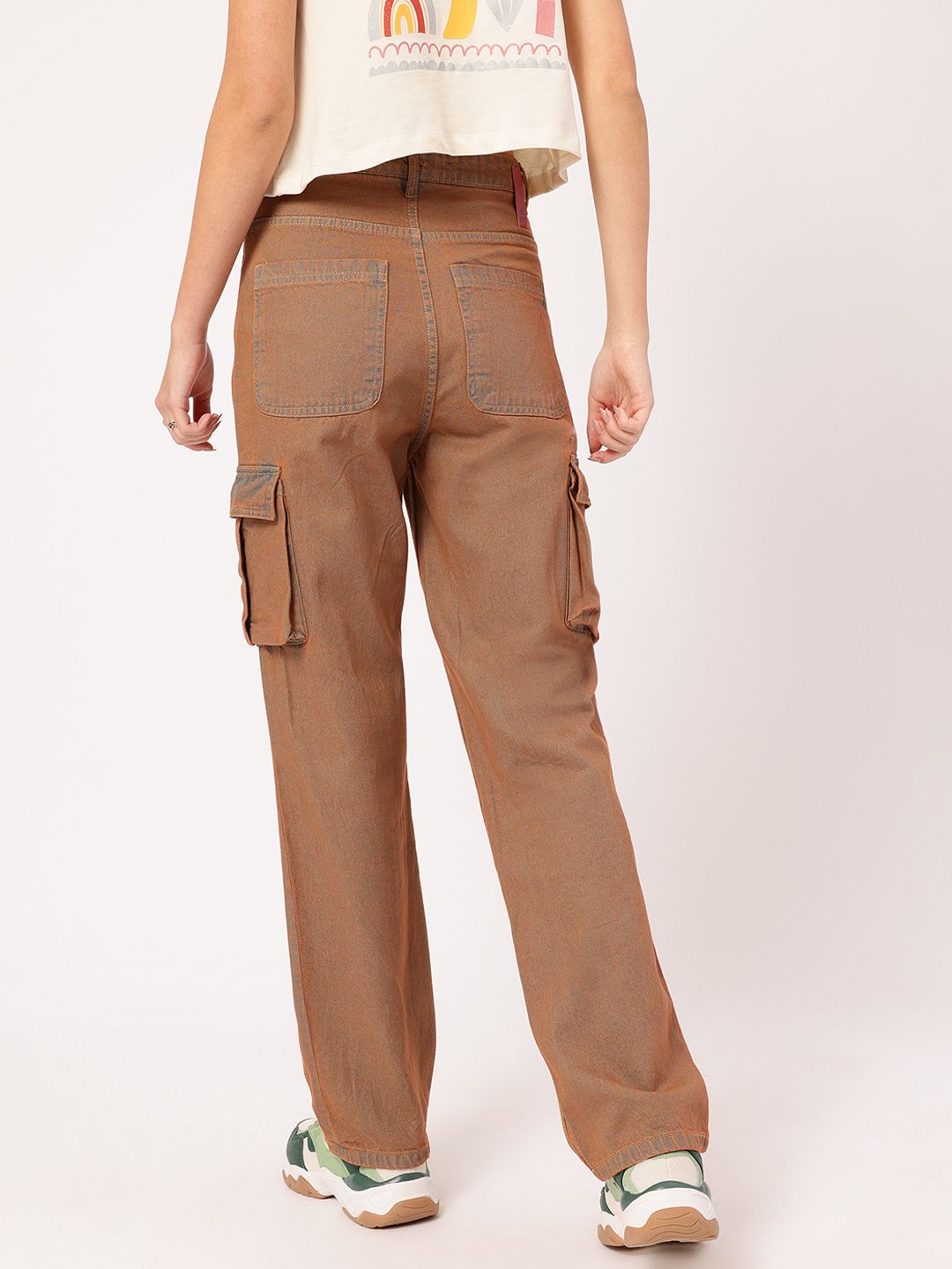 DressBerry Women Modern Minimalism Cargo Jeans with Colourwash