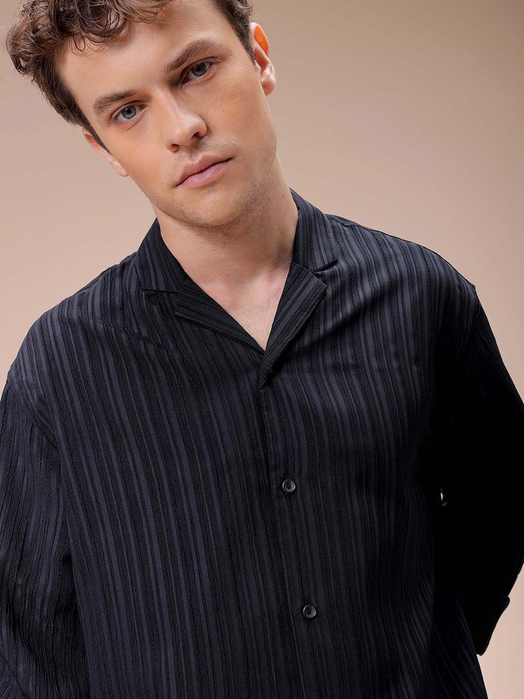 The Indian Garage Co Men Relaxed Fit Dobby Textured Resortwear Shirt