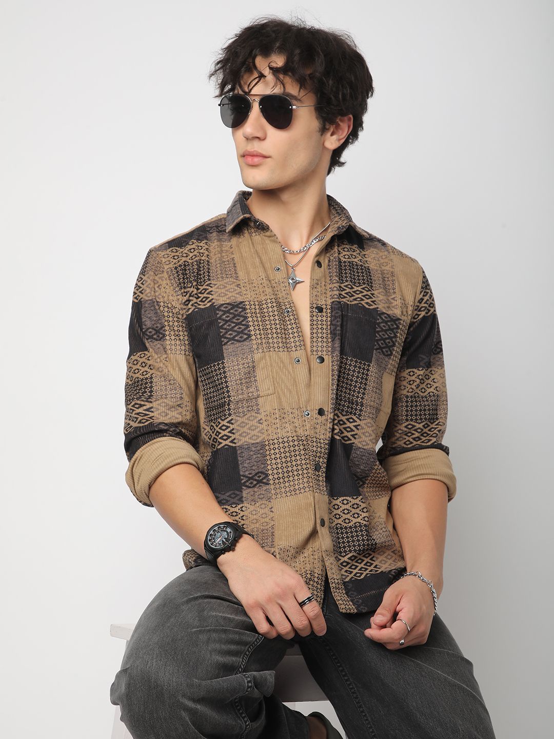 VASTRADO Men Classic Spread Collar Geometric Printed Cotton Slim Fit Casual Shirt