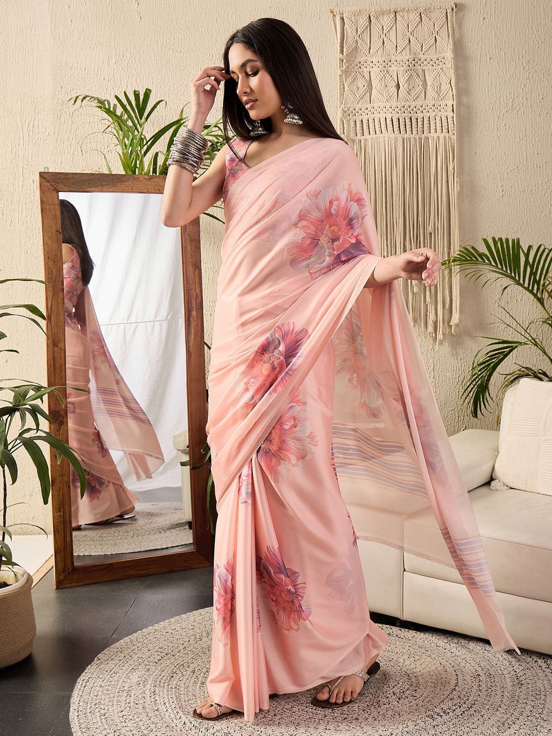 Saree mall Floral Poly Georgette Block Print Sarees
