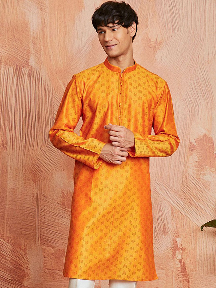 VASTRAMAY Geometric Woven Design Mandarin Collar Jacquard Silk Straight Kurta