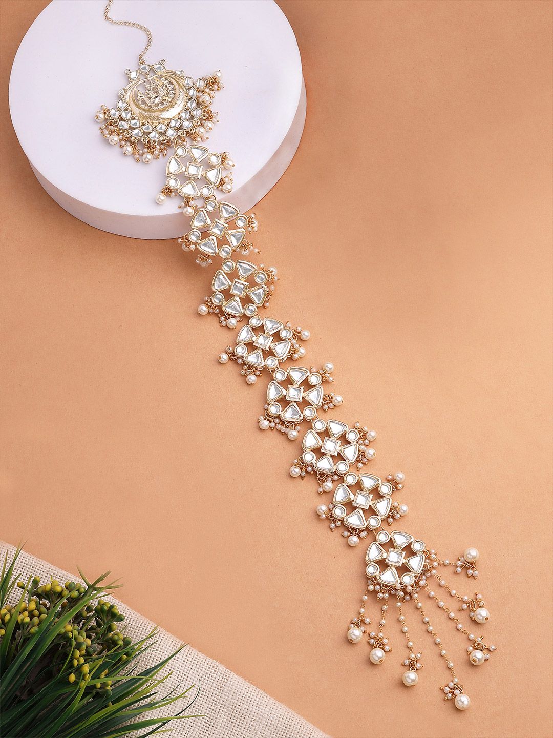 Karatcart Gold-Plated & White Kundan Studded Head Chain