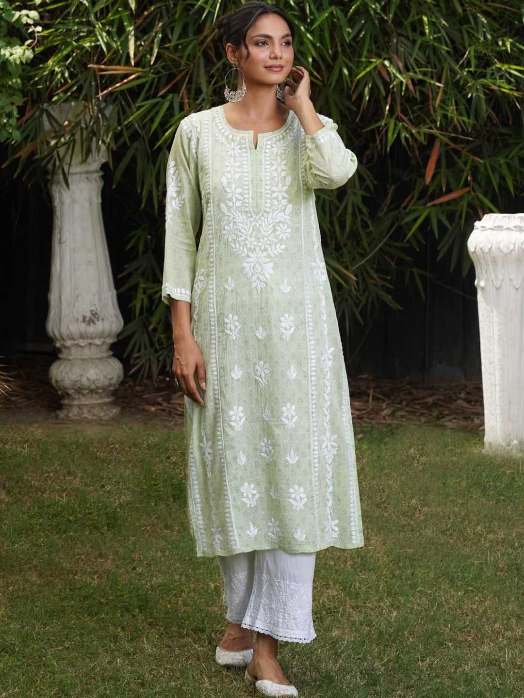 House of Chikankari Women Ethnic Motifs Embroidered Chikankari Indie Prints Kurta