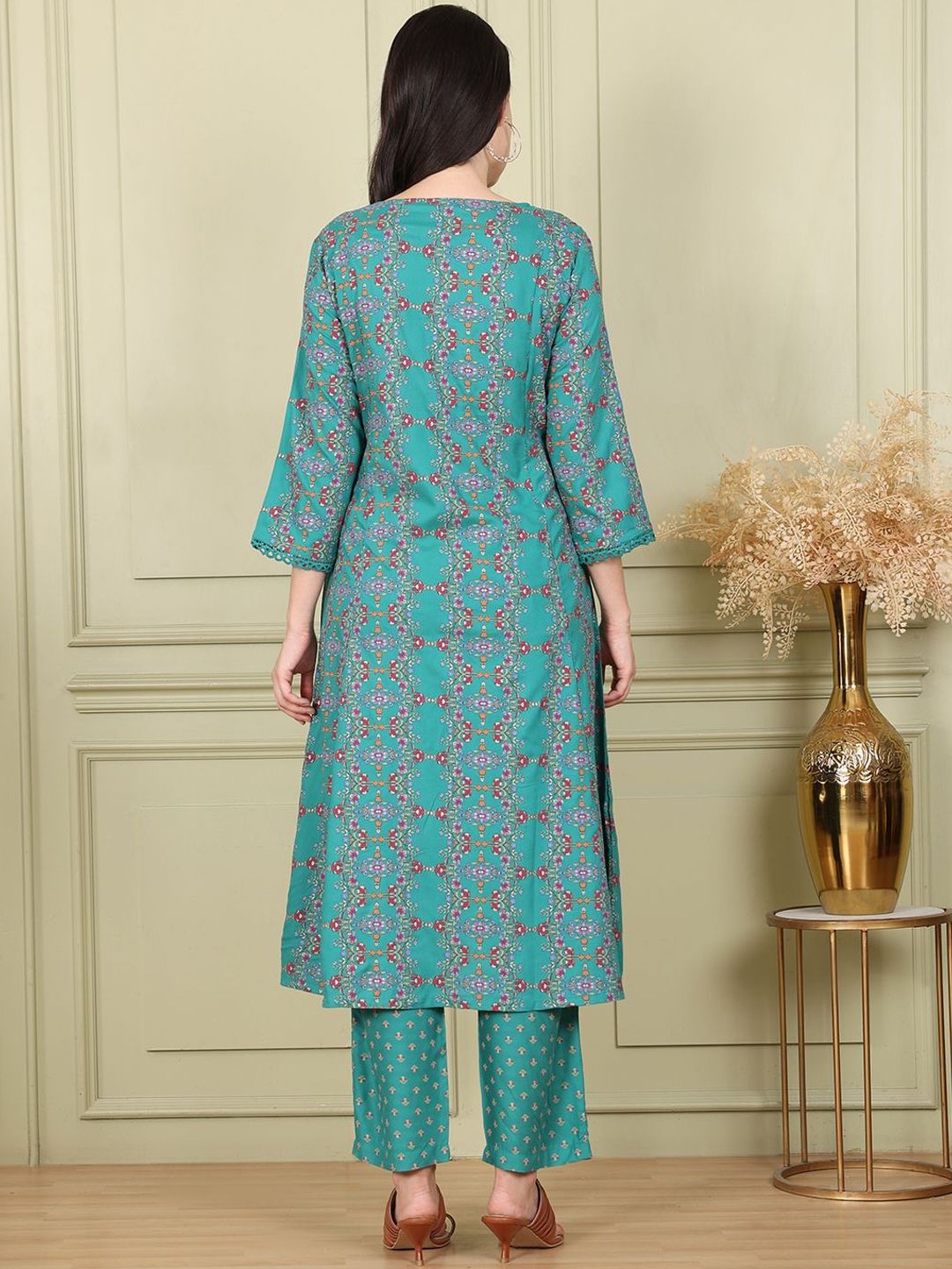 W Women Floral Printed Flared Sleeves Kurta