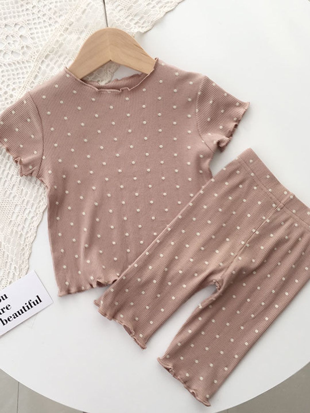 YK Girls Printed T-shirt with Trousers