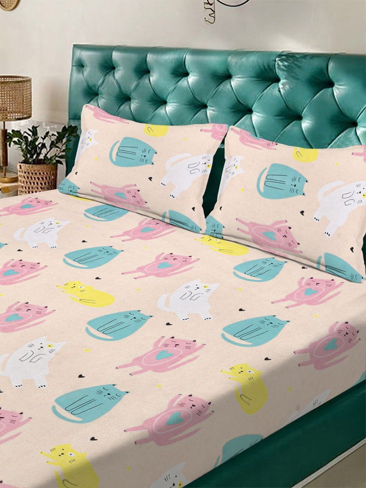 Myntra Elegant Homes Beige Cartoon Print 300 TC King Double Bedsheet dengan 2 Sarung Bantal