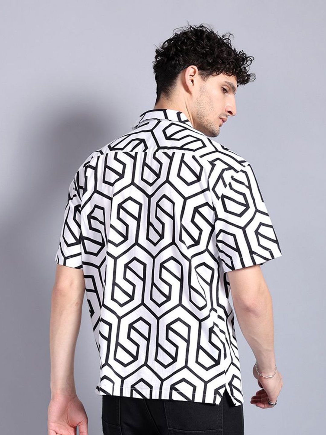 The Indian Garage Co Men Printed Shirt