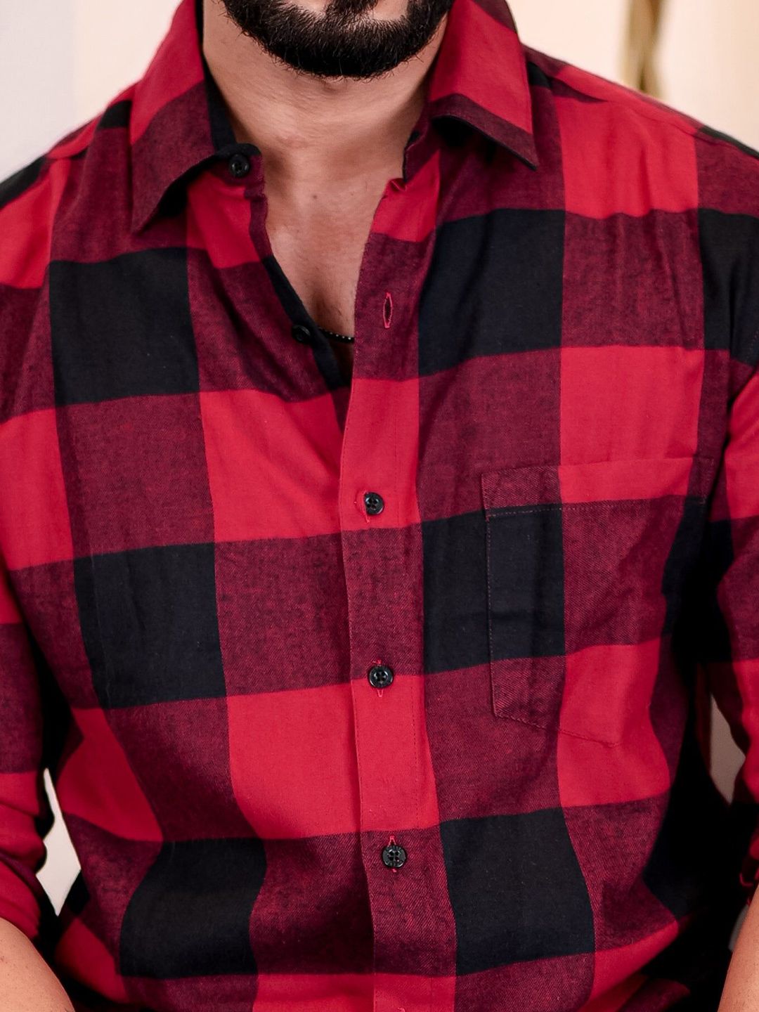 Eszett Men Buffalo Checked Spread Collar Baju Kasual