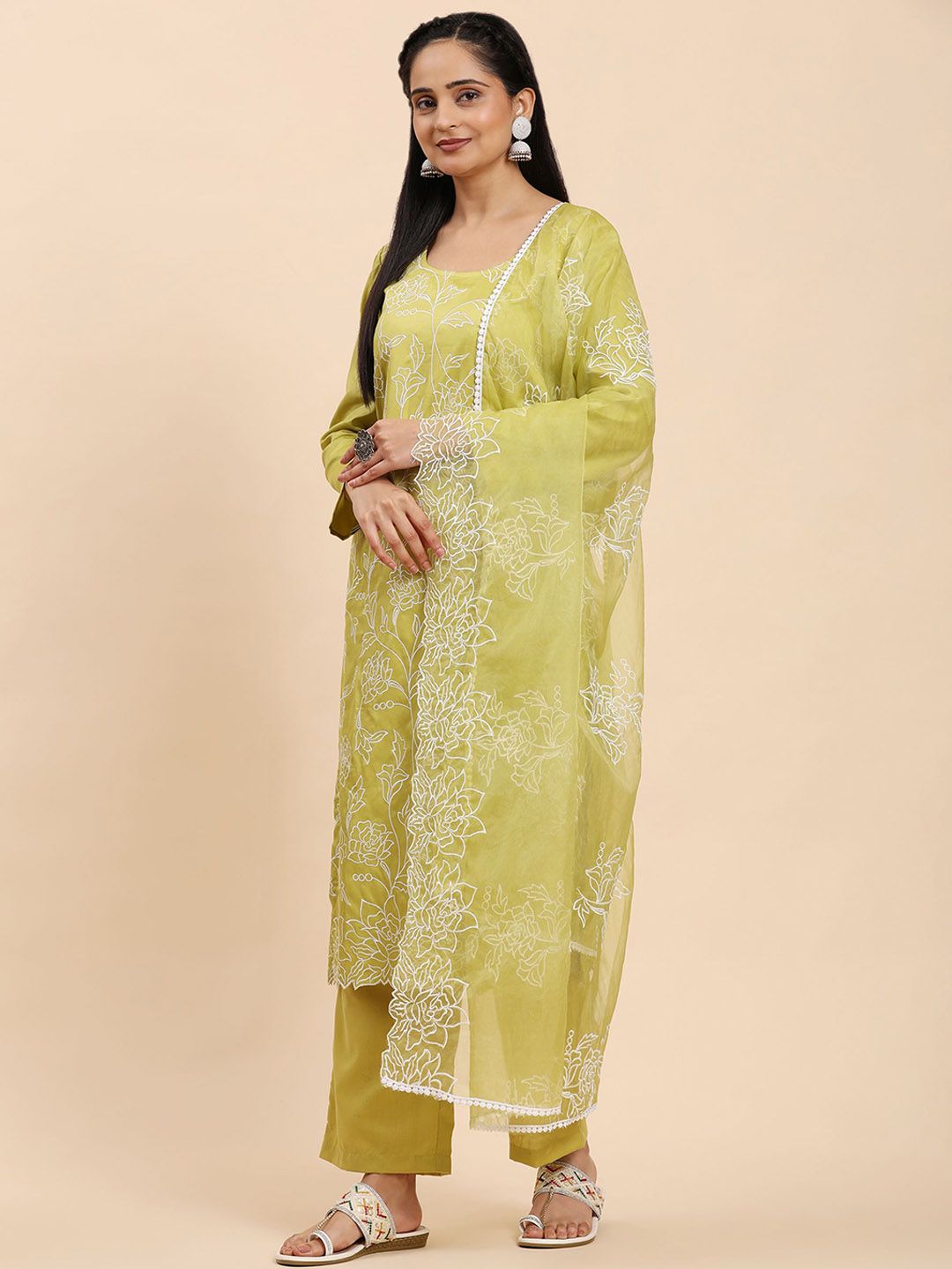 Mamicha Women Floral Embroidered Regular Pure Cotton Kurta with Trousers & With Dupatta