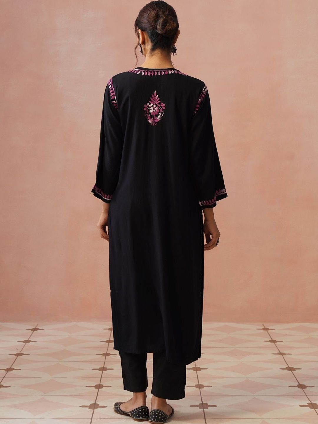 Rumah Wanita Chikankari Sulam Kurta Chikankari