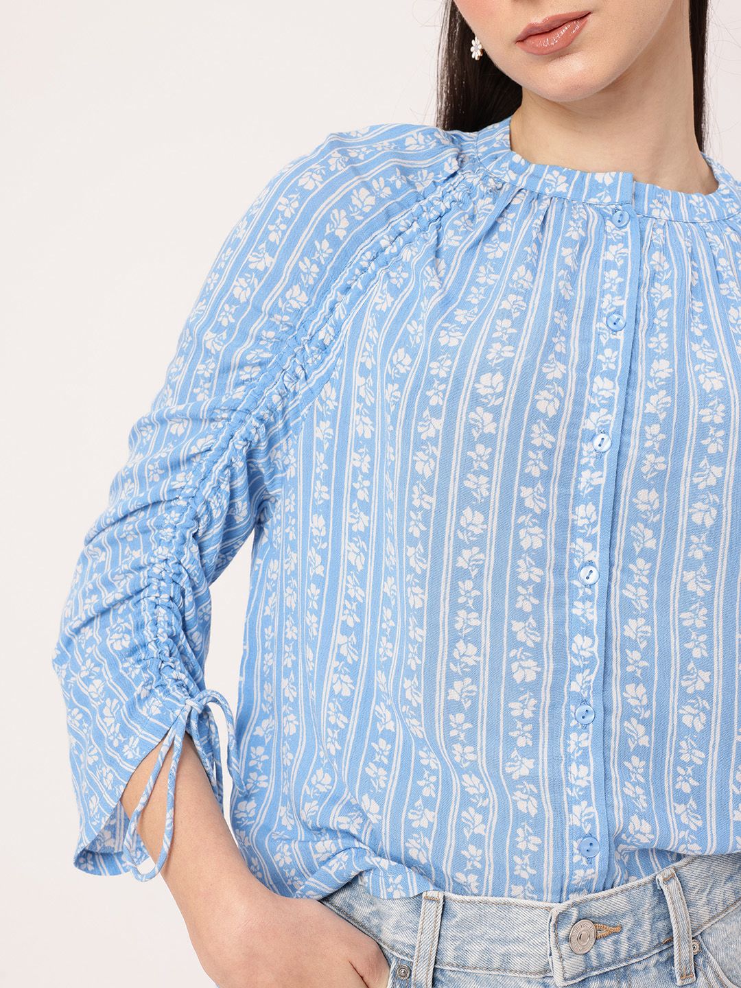 DressBerry Soft Blossom Printed Ruched Raglan Sleeves Shirt