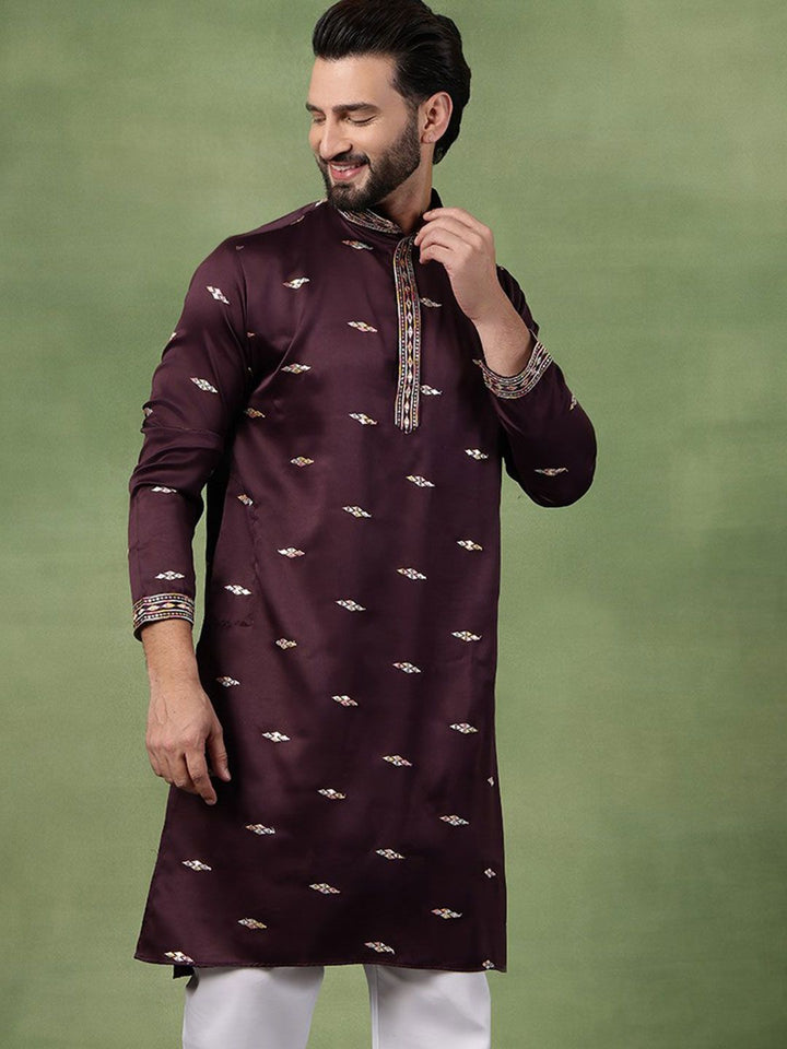 SOJANYA Men Ethnic Motifs Embroidered Sequinned Kurta