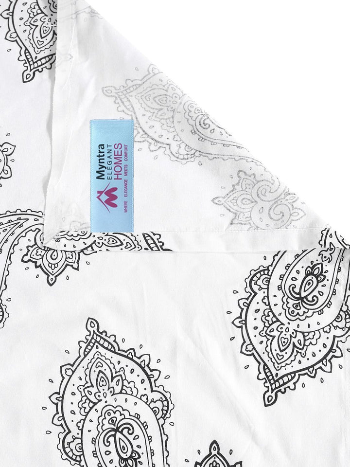 Myntra Elegant Homes Motif Etnik Putih & Kelabu 400 TC Cadar dengan 2 Sarung Bantal